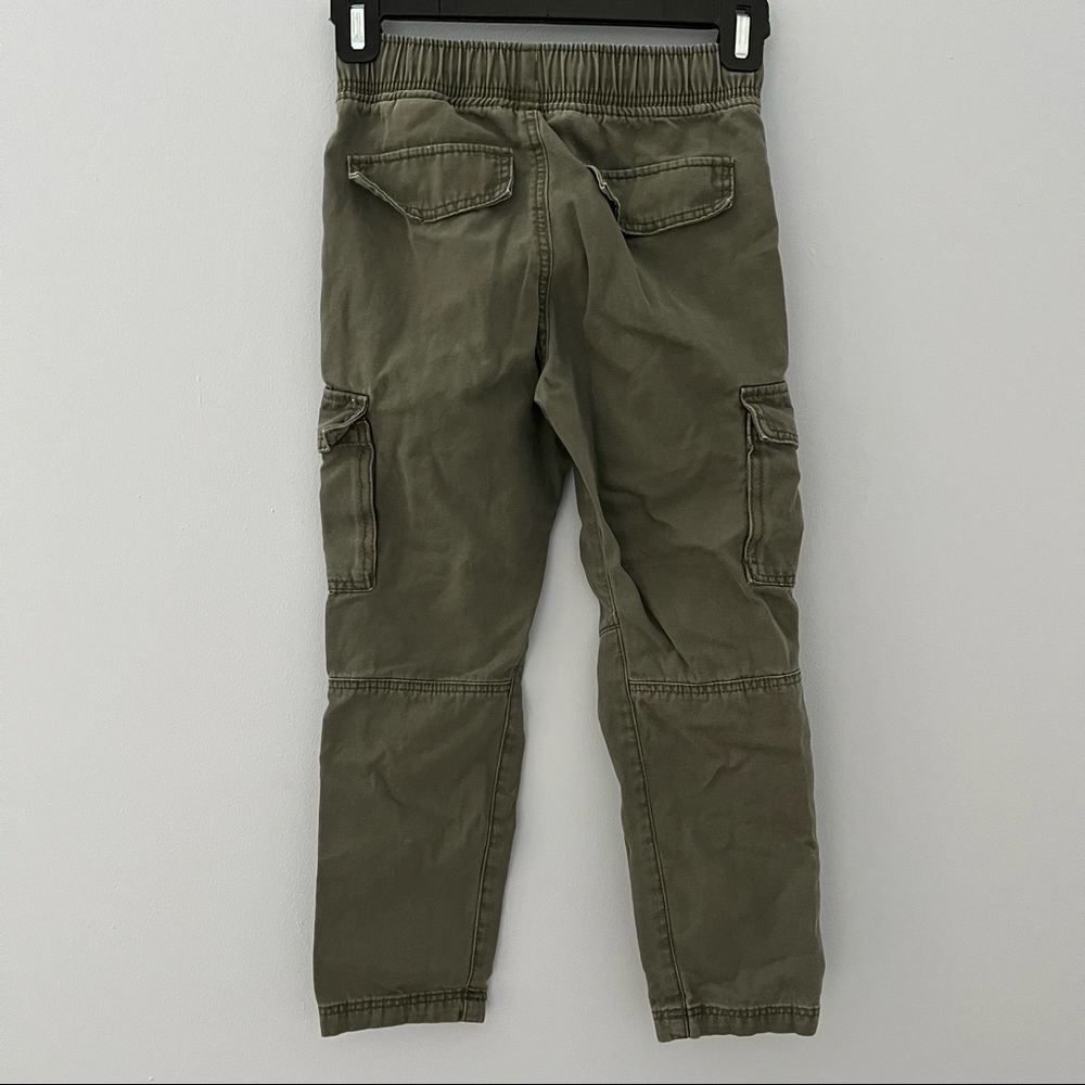 H&M Green Pull On Elastic Waist Cotton Cargo Pants Boys Size 6-7 - Picture 2 of 7